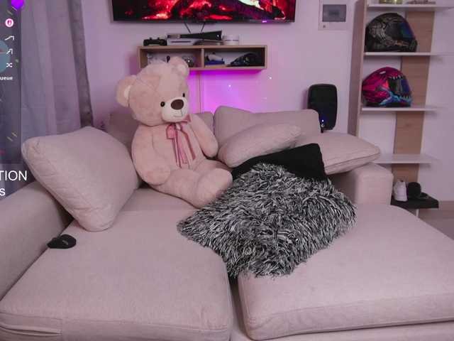 ShopiaTony1 live cam