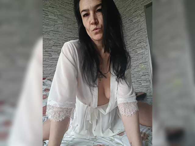 Natdance's BongaCams show and profile