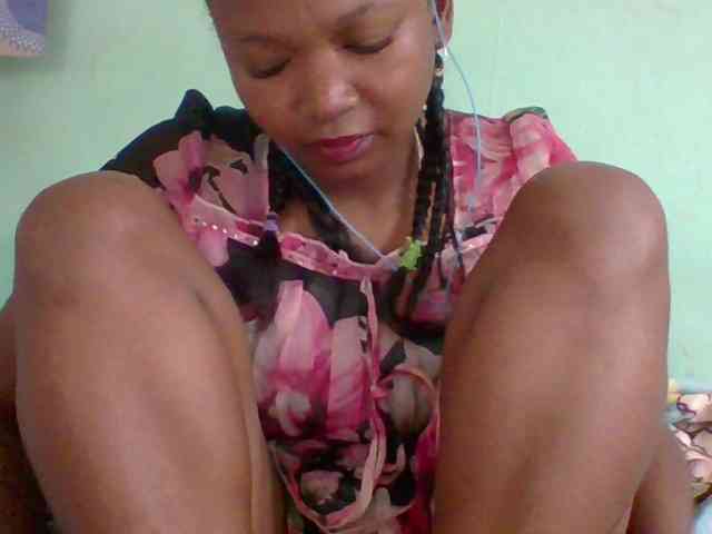 Olga34 webcam