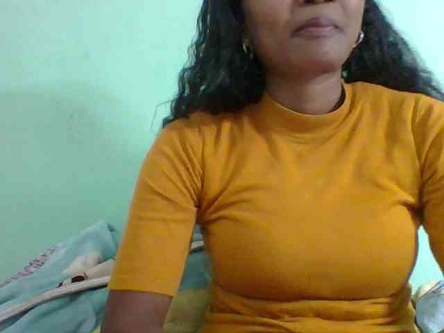 Olga34 webcam
