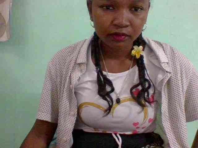 Olga34 webcam
