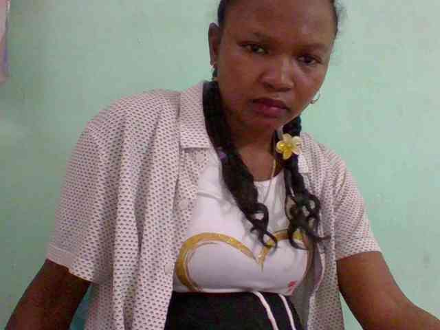 Olga34 webcam