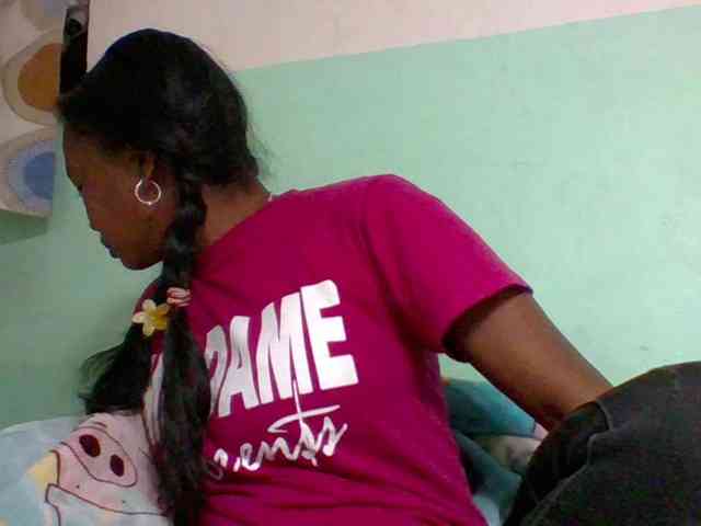 Olga34 webcam