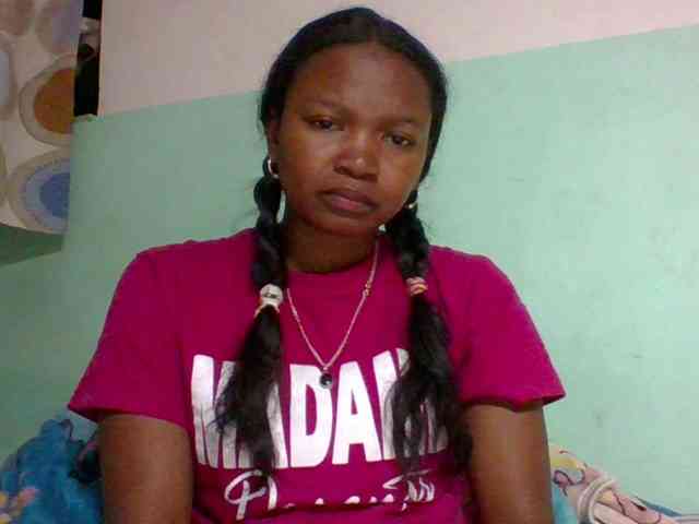 Olga34 webcam