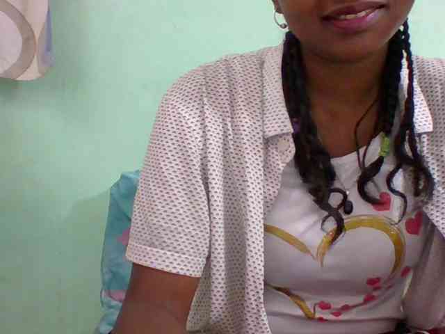 Olga34 webcam