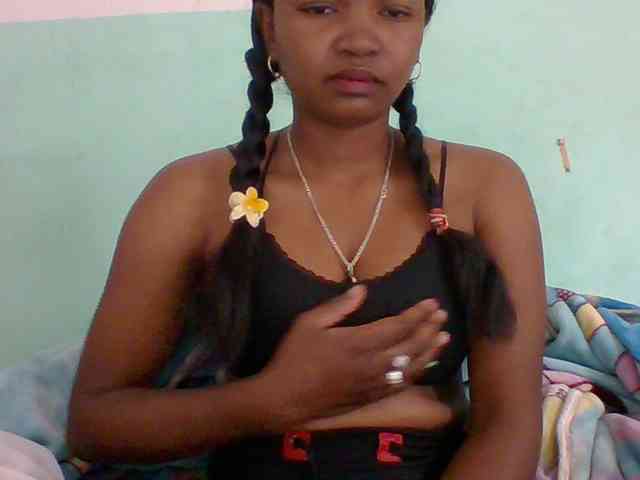 Olga34 webcam