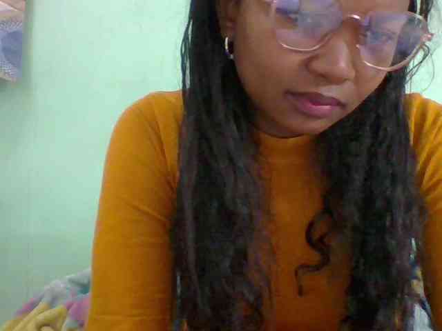 Olga34 webcam