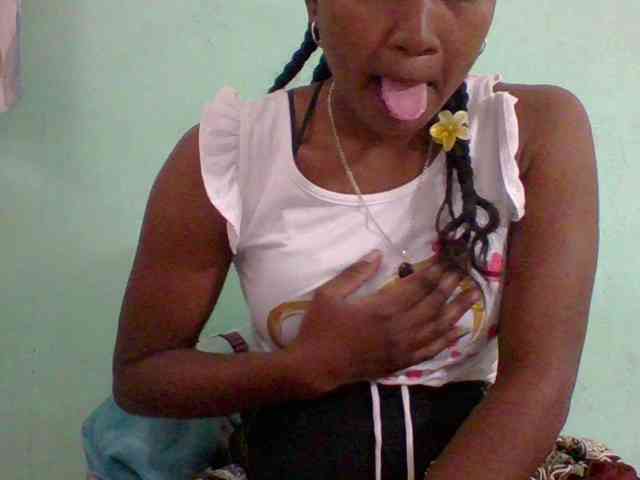 Olga34 webcam