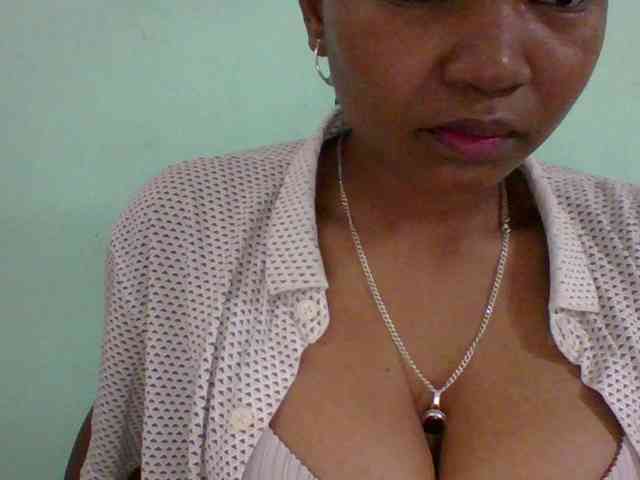 Olga34 webcam