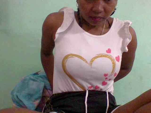 Olga34 webcam