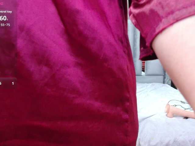 playfulcurvy from BongaCams