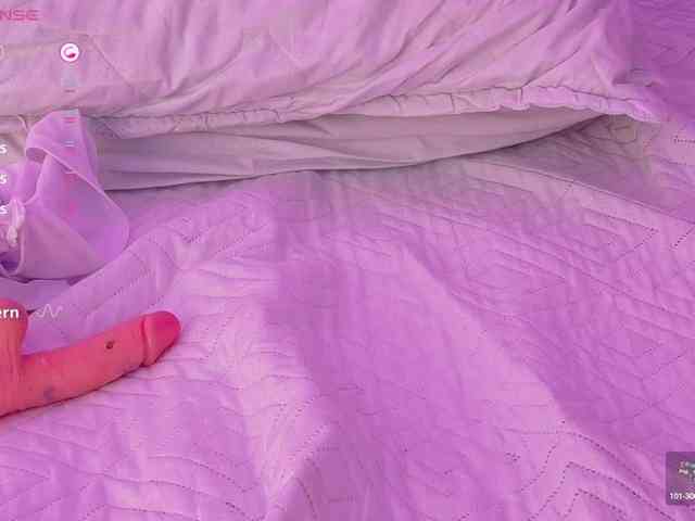 playfulcurvy webcam