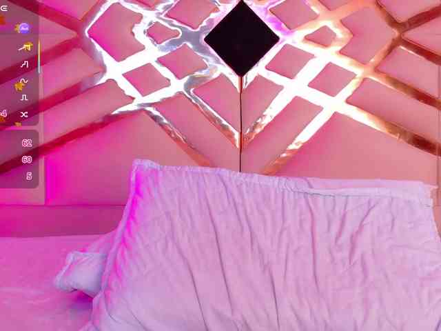playfulcurvy webcam