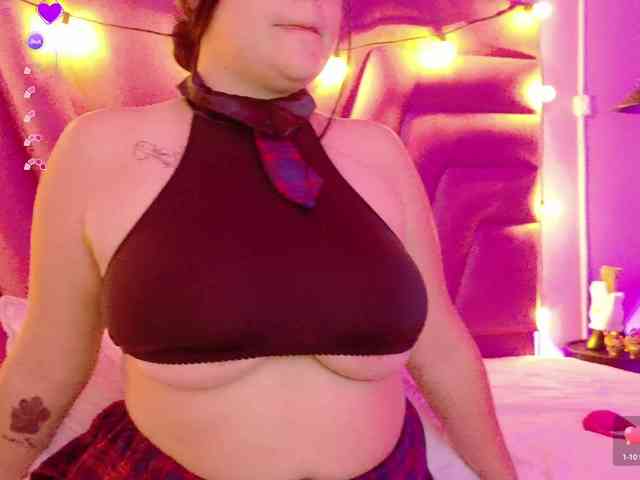 playfulcurvy webcam