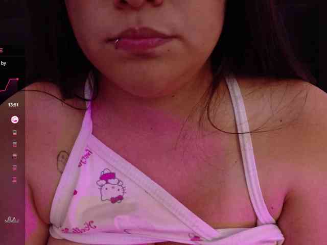 playfulcurvy webcam