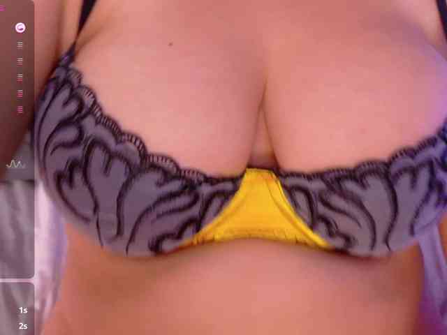 free video chat Playfulcurvy