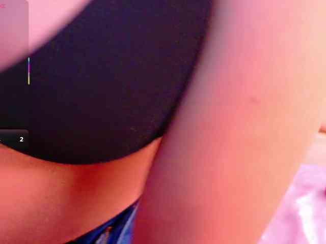 playfulcurvy webcam