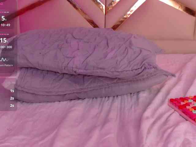 playfulcurvy webcam