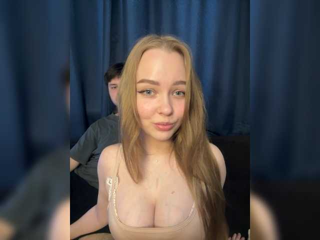 Pickmegirls – webcam model profile photo