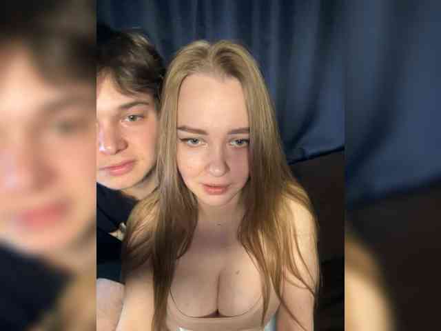 Pickmegirls webcam