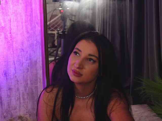 NoraCarter webcam