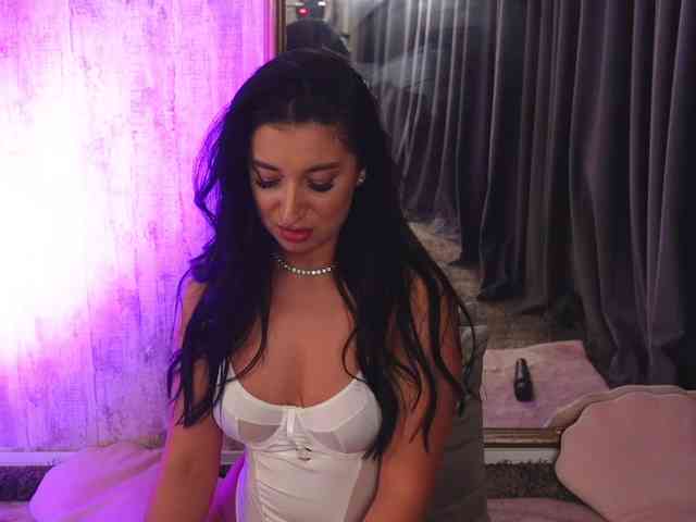 NoraCarter webcam