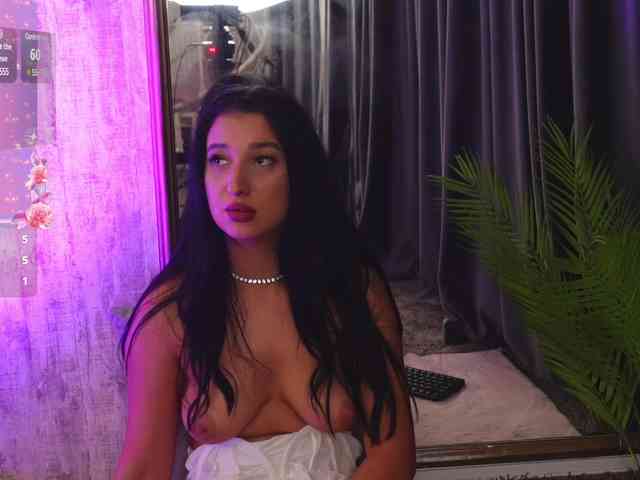 NoraCarter webcam