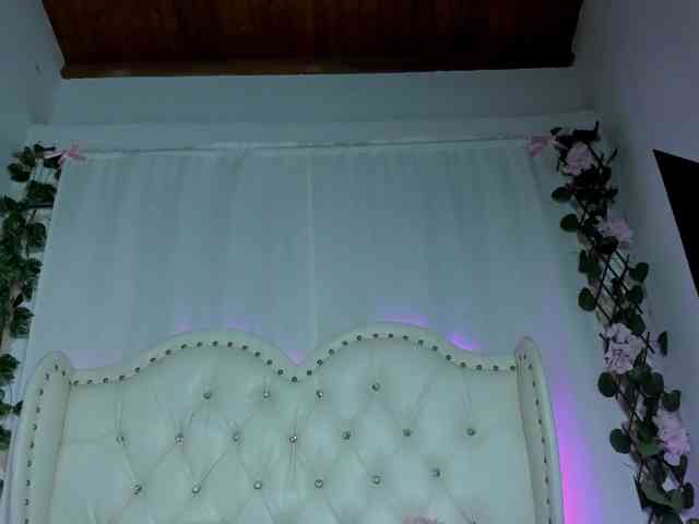 Maddy-Copers webcam