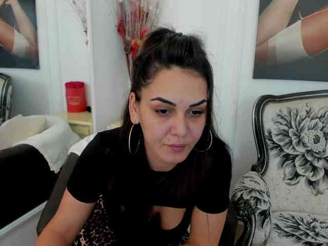 NicoleKateee webcam