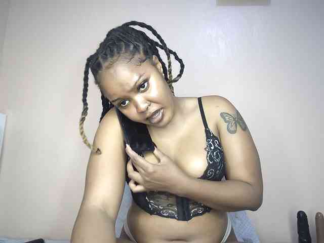 Hotspicey21 webcam