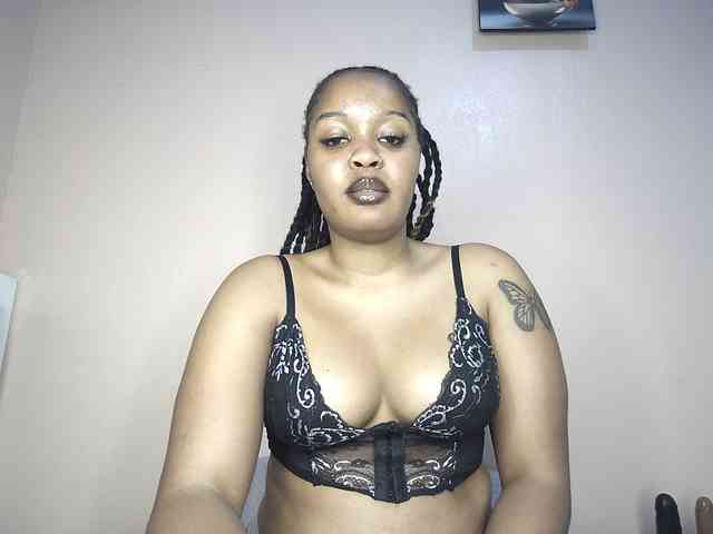 Hotspicey21 webcam