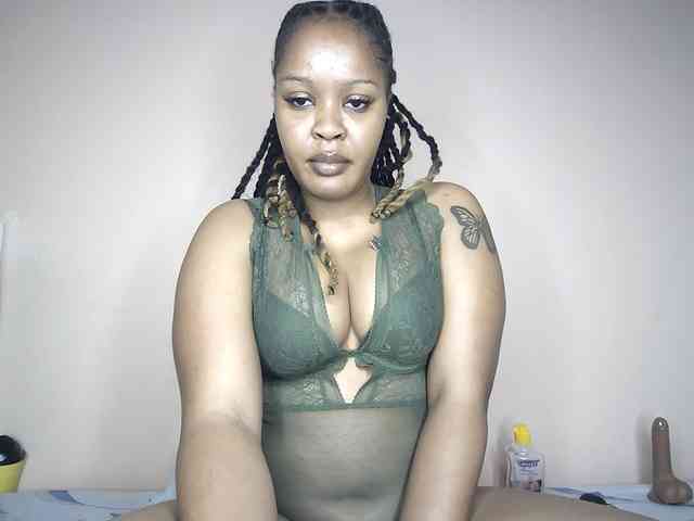 Hotspicey21 webcam