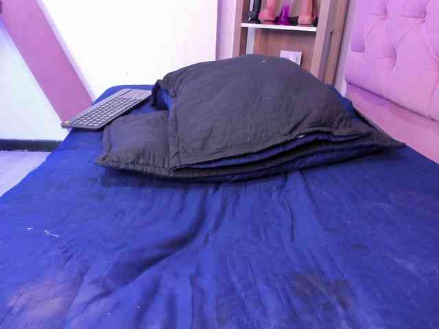 Issabela22 webcam