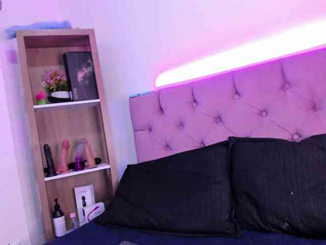 Issabela22 webcam