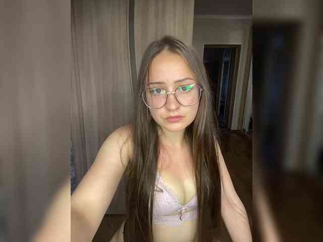 HotLilii webcam