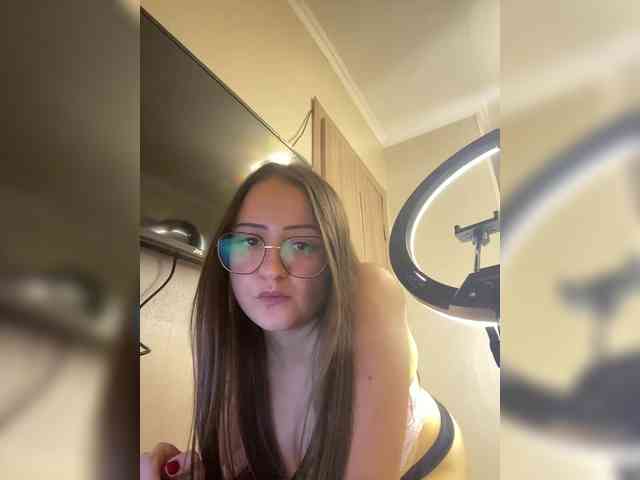 HotLilii webcam