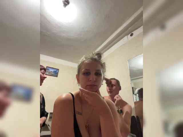porno webcam live -Euphoria-