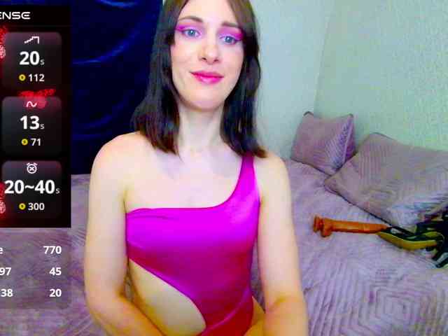 NicoleRedfields Live Webcam on BongaCams