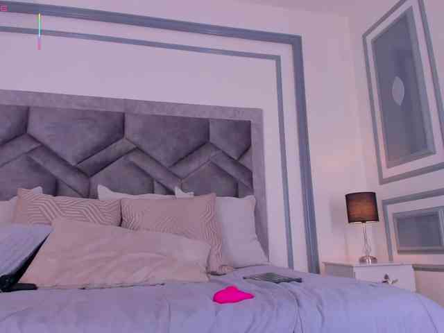 sexcam show Lucianacohelo