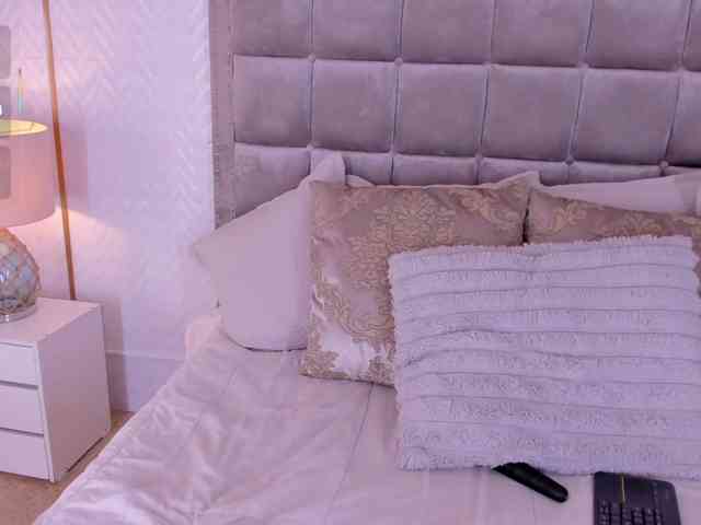 lucianacohelo webcam