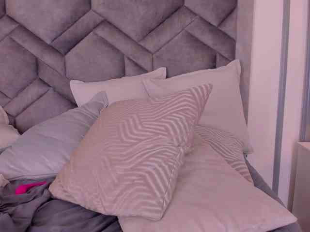 lucianacohelo webcam