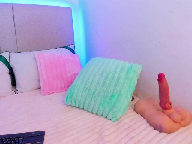 SusanSimpson's BongaCams show and profile