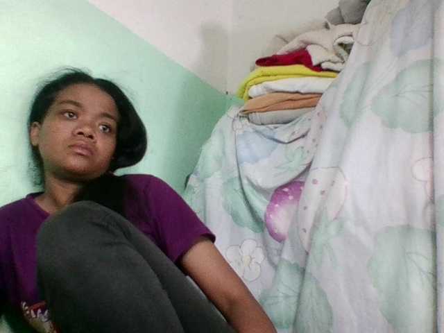 Profile and Statistics for Berthine on BongaCams