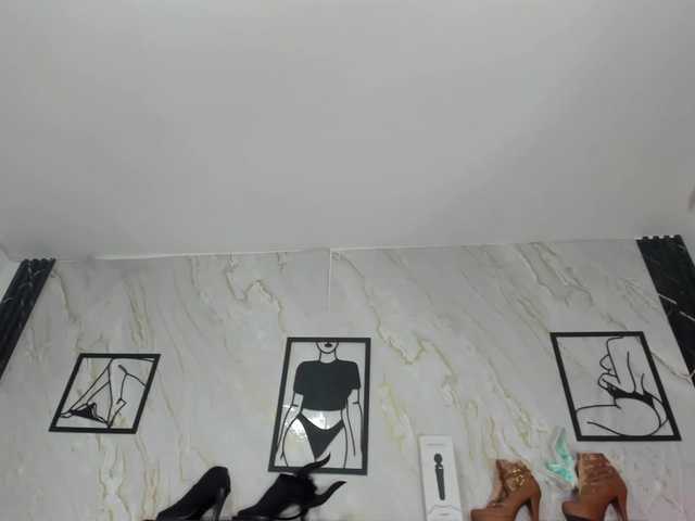 Kazsandra's BongaCams show and profile