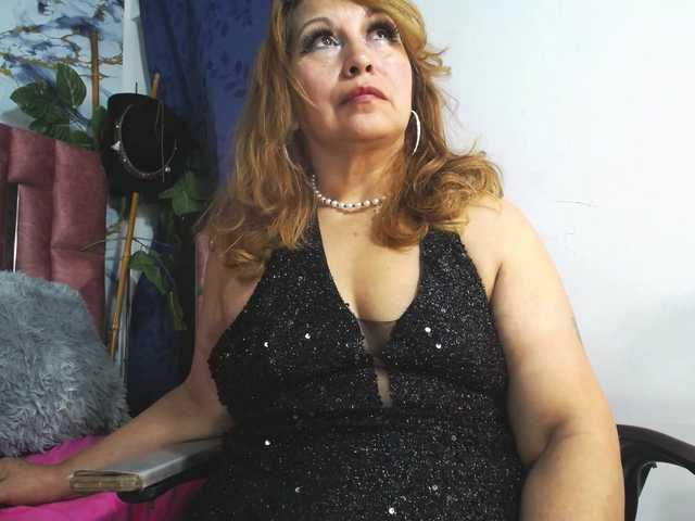 Kazsandra's BongaCams show and profile