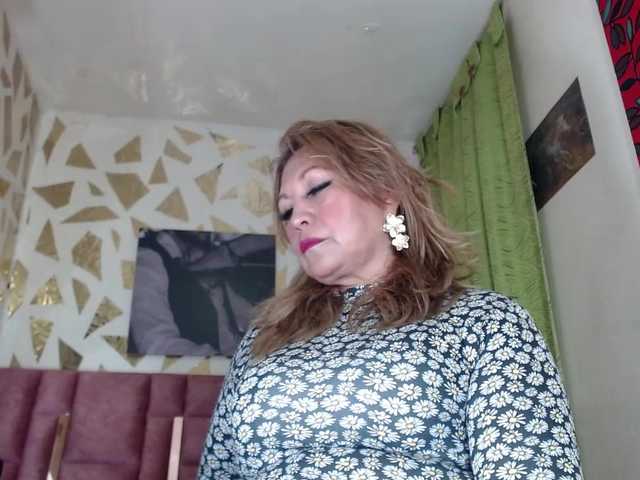 Kazsandra's BongaCams show and profile