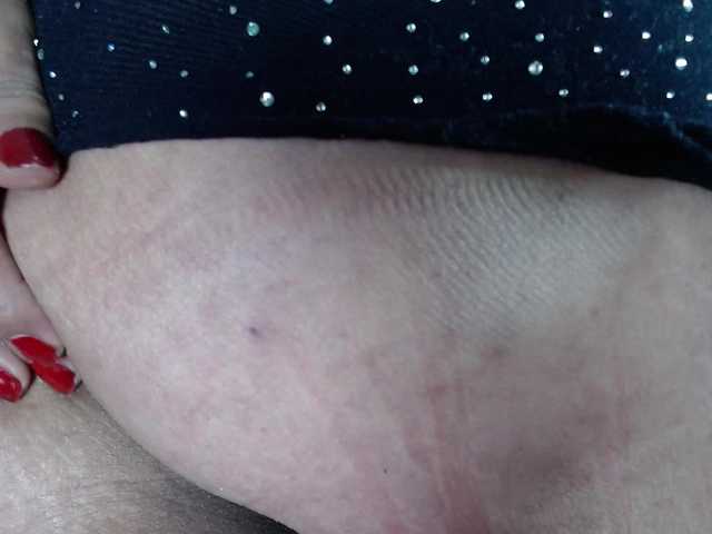 Kazsandra's BongaCams show and profile