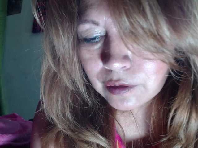 Kazsandra's BongaCams show and profile