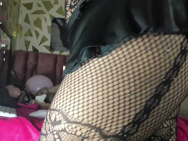 Kazsandra's BongaCams show and profile