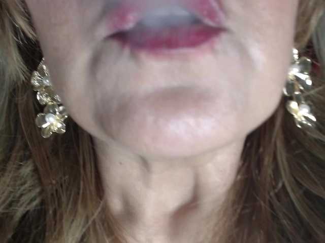 Kazsandra's BongaCams show and profile